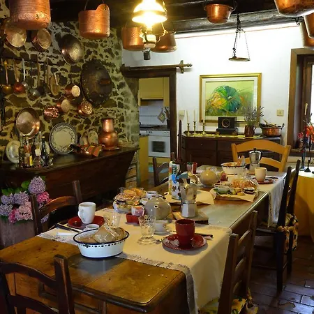 Bed and breakfast Agriturismo Casa Di Campagna 3*