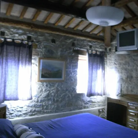 B&B Agriturismo Casa Di Campagna 미아네